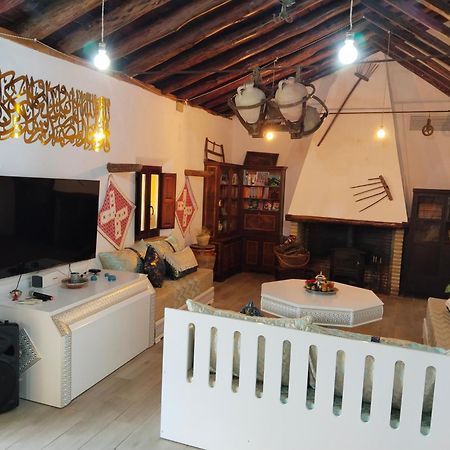 Casa Rural Cerro Campon Кармона Екстер'єр фото